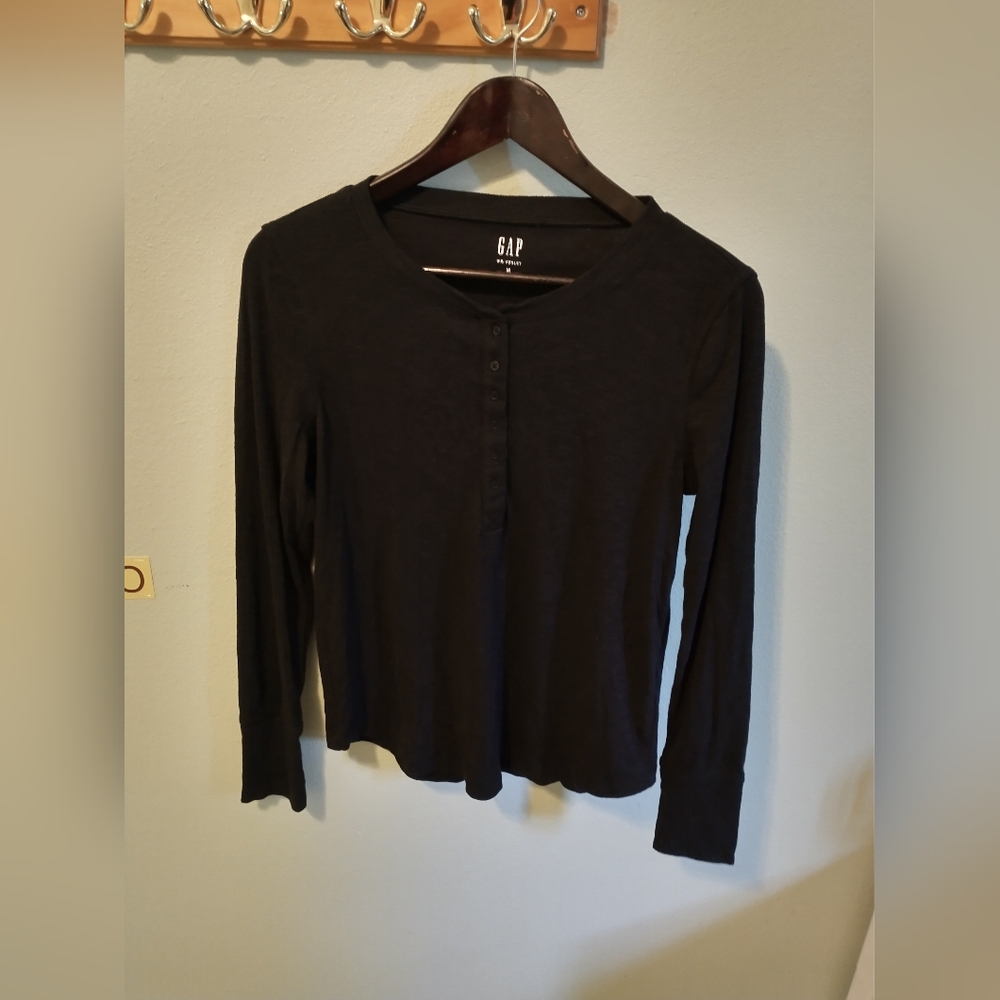 GAP Long Sleeve Henley